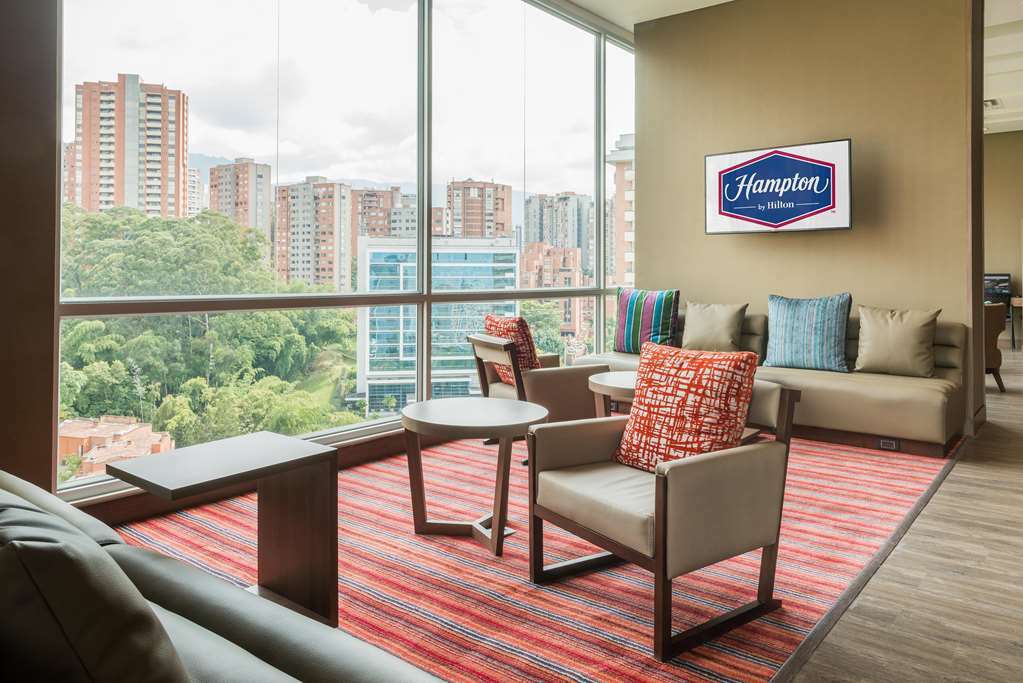 Hampton By Hilton San Isidro Hotel