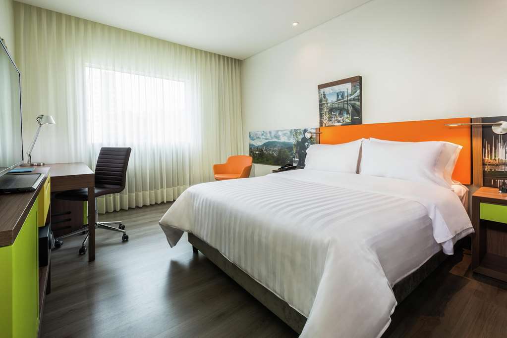 Hampton By Hilton San Isidro 4*