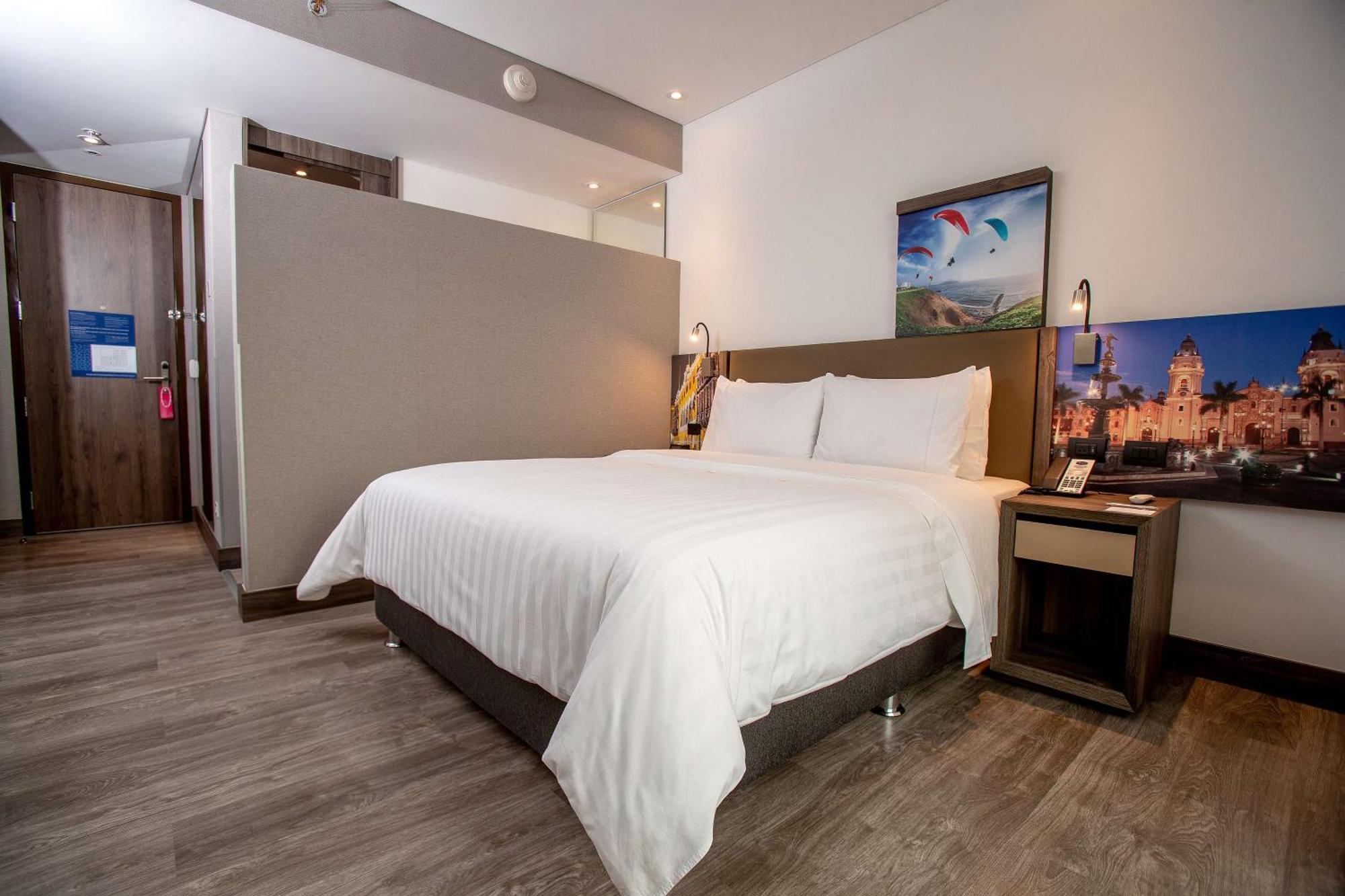 Hampton By Hilton San Isidro 4* Lima