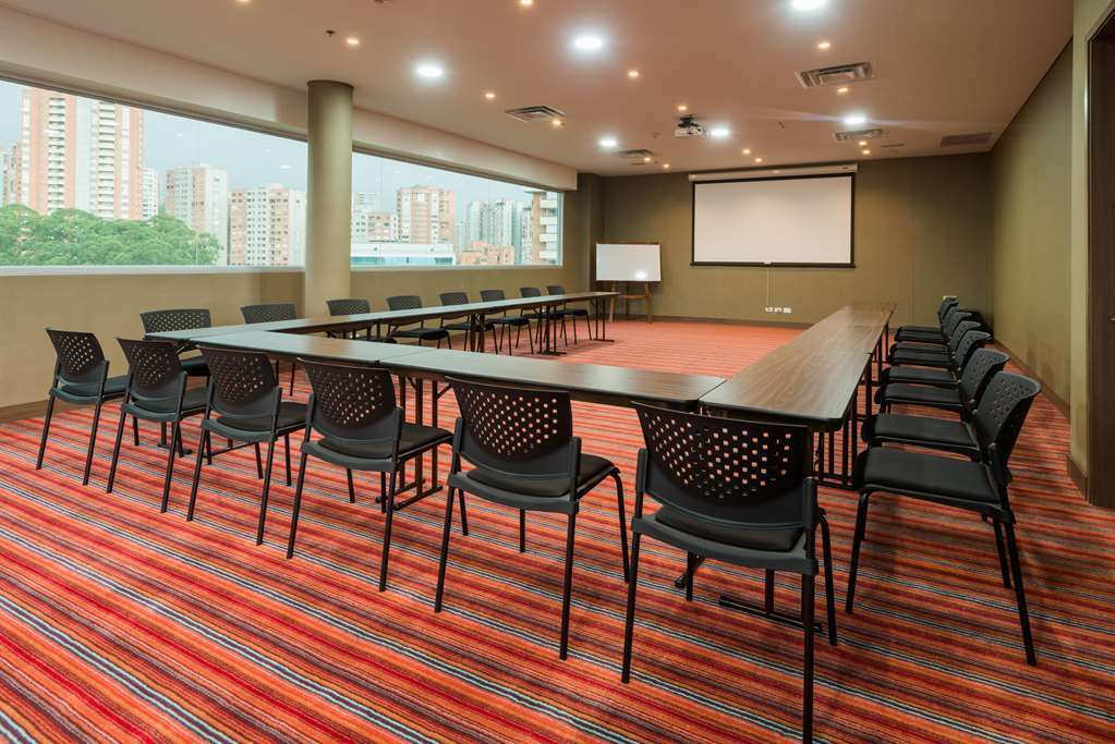 Hampton By Hilton San Isidro Lima